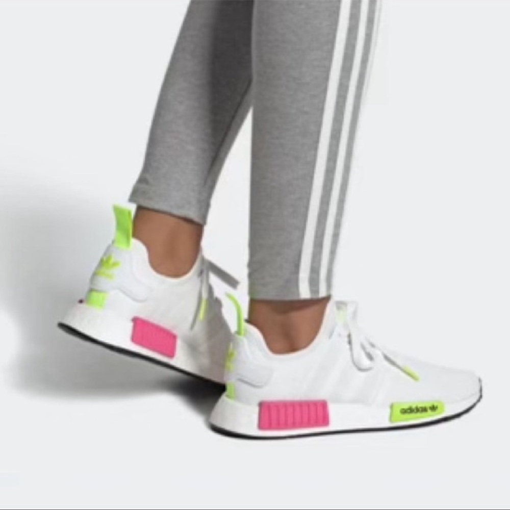 Adidas Women's Boost NMD_R1 Neon White Slime
Solar Pink Casual Sneaker size 8.5